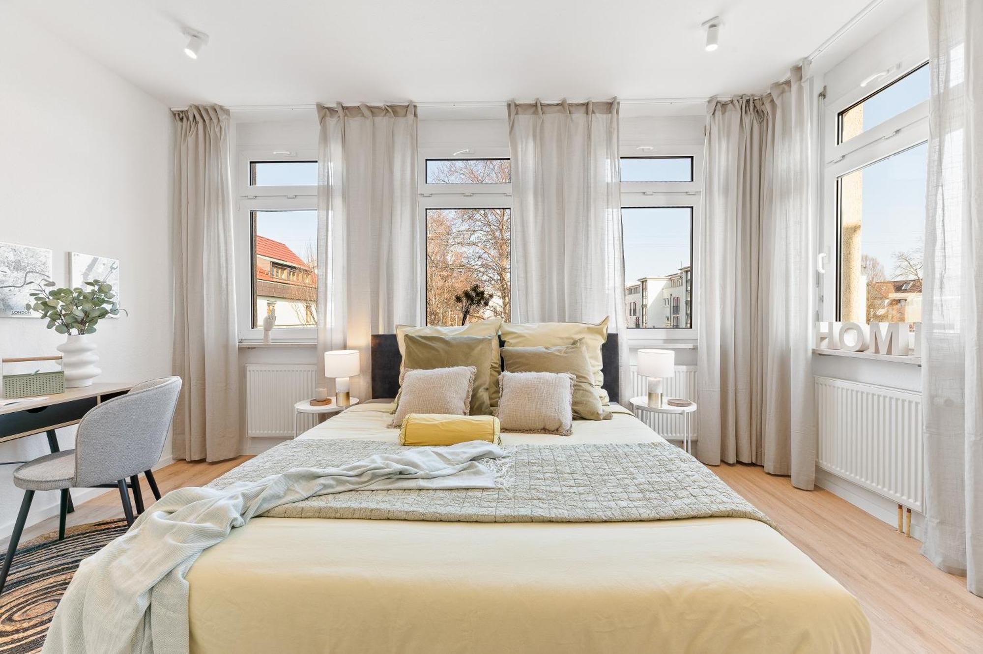 Helle Zentrumsnahe Familienfreundliche Ferienwohnung Fellbach Dış mekan fotoğraf